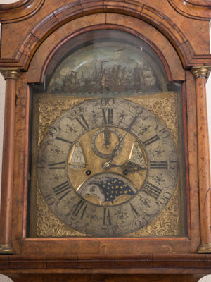 The clock face.
